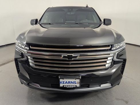 Used 2021 Chevrolet Suburban High Country image 3