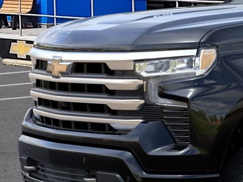New 2026 Chevrolet Silverado 1500 High Country AWD/4WD image 13