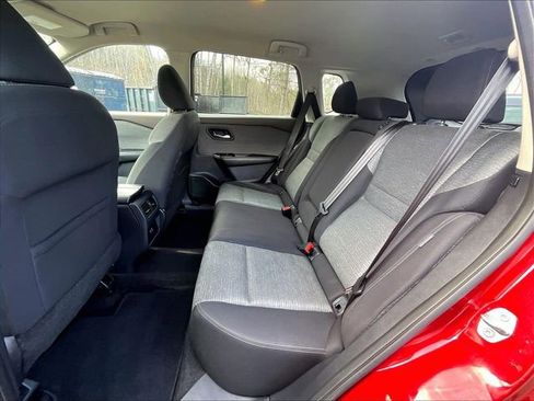 Used 2021 Nissan Rogue SV image 21