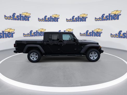 Used 2020 Jeep Gladiator Sport w/ Quick Order Package 24S AWD/4WD image 9