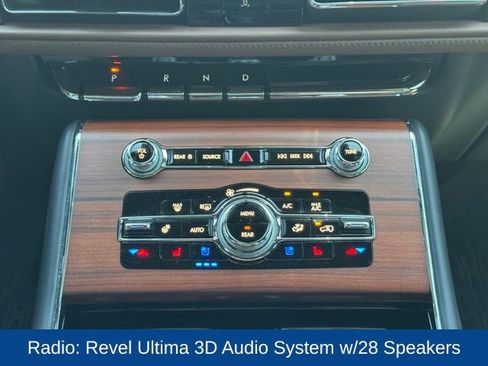 Used 2024 Lincoln Aviator Reserve w/ Equipment Group 201A AWD/4WD image 21