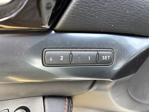 Used 2022 Nissan Maxima SR w/ Sport Mat Group image 20