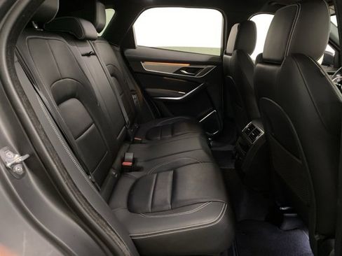 Used 2024 Jaguar F-PACE R-Dynamic S image 21