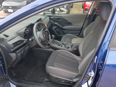 Used 2025 Subaru Crosstrek 2.0i Premium AWD/4WD image 4