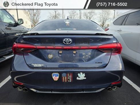 Used 2019 Toyota Avalon XSE image 5