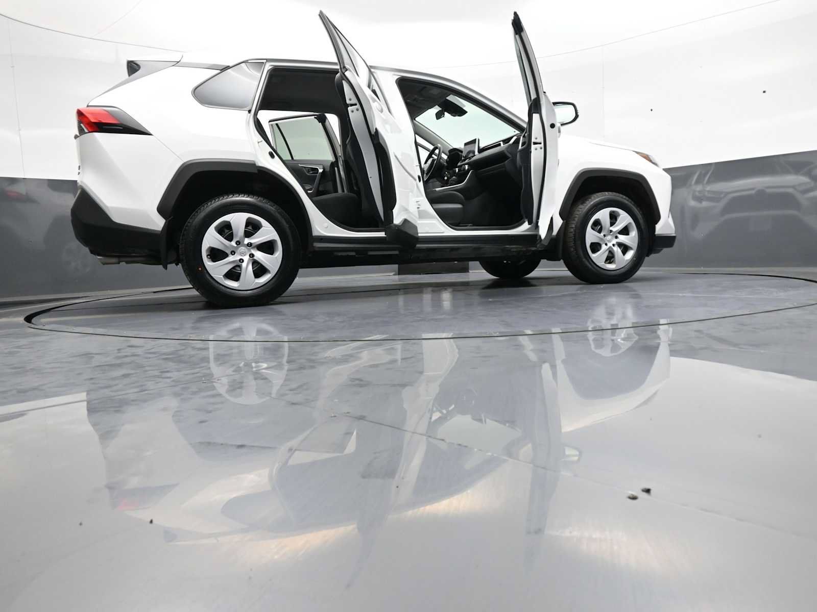 Certified 2023 Toyota RAV4 LE AWD/4WD image 47