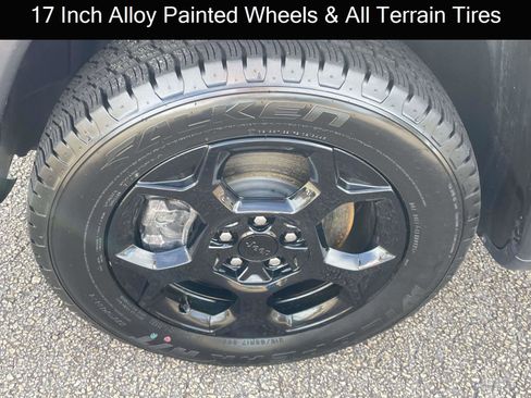 Used 2023 Jeep Compass Trailhawk w/ Trailer Tow Group AWD/4WD image 9