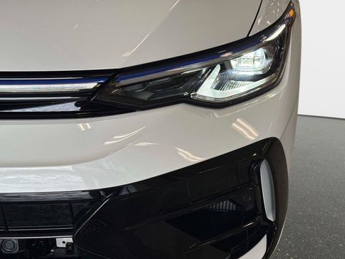 New 2026 Volkswagen Golf image 10