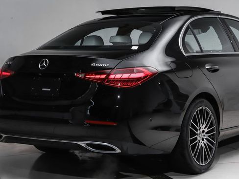 New 2026 Mercedes-Benz C 300 4MATIC Sedan image 4