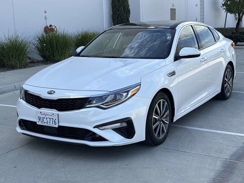Used 2019 Kia Optima EX w/ EX Premium Package FWD image 7