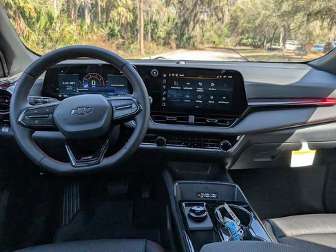 New 2026 Chevrolet Equinox RS FWD image 13