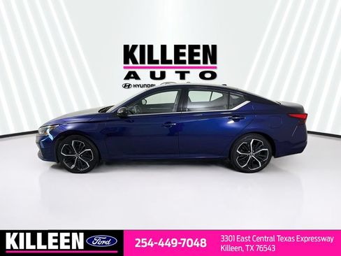 Used 2024 Nissan Altima 2.5 SR FWD image 4