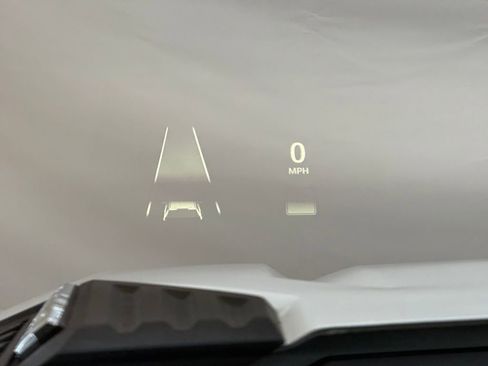 Used 2022 Chevrolet Silverado 3500 High Country w/ Technology Package image 16