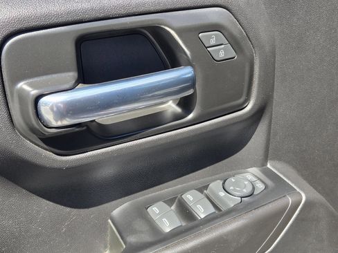 Used 2022 Chevrolet Silverado 1500 Custom w/ LPO, Dark Essentials Package AWD/4WD image 14