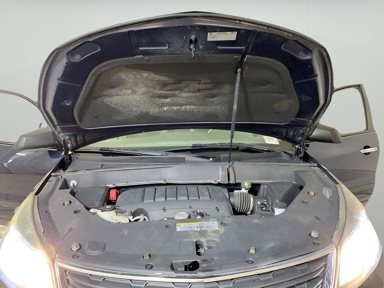 Used 2016 Chevrolet Traverse LS FWD image 20
