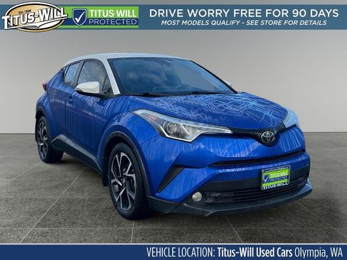 Used 2018 Toyota C-HR XLE image 1