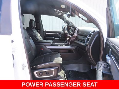 Used 2024 RAM 1500 Laramie AWD/4WD image 27