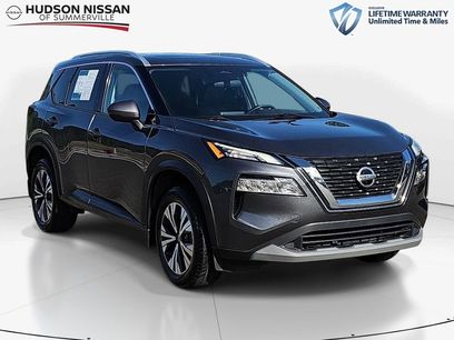 Used 2021 Nissan Rogue SV w/ Premium Package