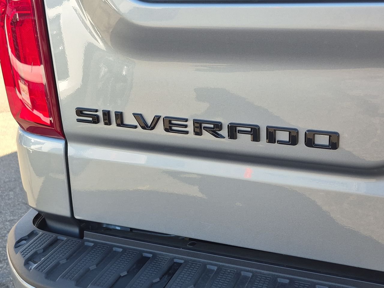 New 2026 Chevrolet Silverado 1500 RST AWD/4WD image 32