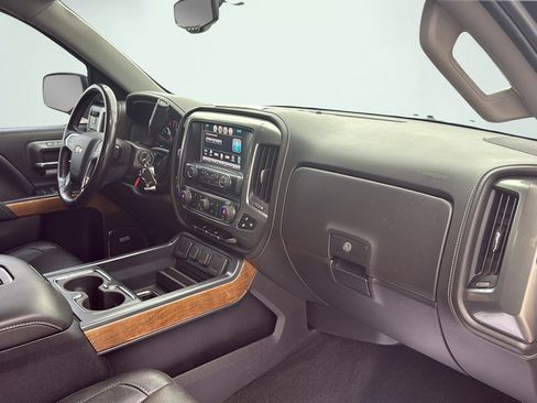 Used 2018 Chevrolet Silverado 1500 LTZ w/ Sport Package AWD/4WD image 31