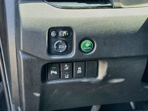 Used 2021 Honda Pilot Black Edition image 11