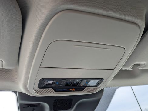 New 2025 Ford Expedition Platinum w/ Driver's Package image 24