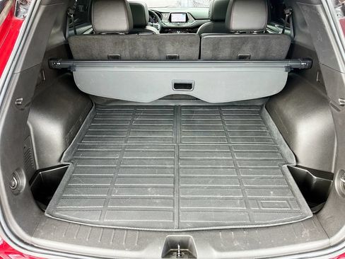 Used 2022 Chevrolet Blazer RS w/ Enhanced Convenience Package FWD image 35
