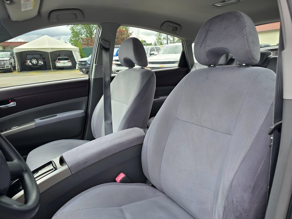 Used 2005 Toyota Prius w/ Pkg 6 FWD image 19