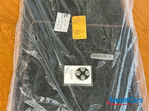 Used 2022 Jaguar F-TYPE R-Dynamic image 46