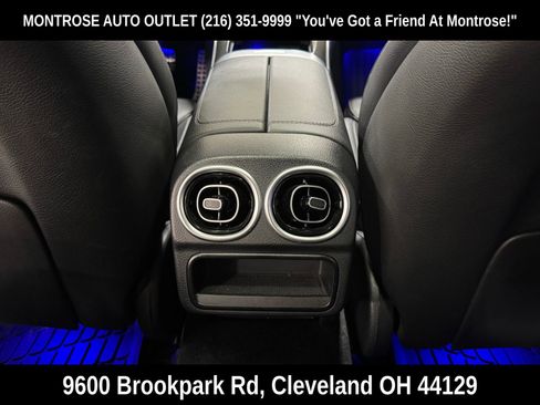 Used 2023 Mercedes-Benz C 300 4MATIC Sedan image 36