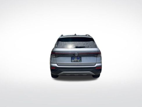 Used 2025 Volkswagen Taos S FWD image 7