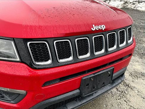 Used 2018 Jeep Compass Latitude w/ Popular Equipment Group image 26
