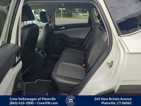 Certified 2023 Volkswagen Taos SE w/ Panoramic Sunroof Package AWD/4WD image 14