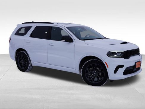 Certified 2024 Dodge Durango GT image 3