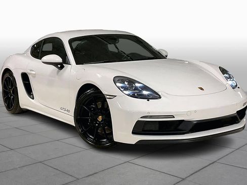 Used 2022 Porsche 718 Cayman GT4 image 2