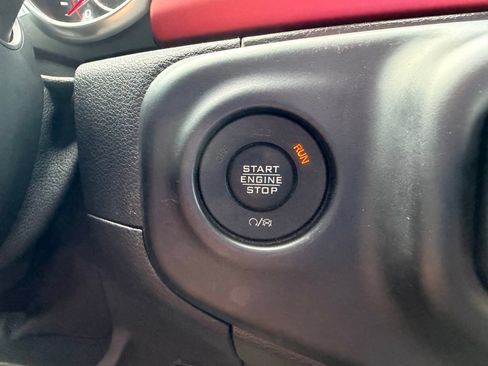 Used 2021 Jeep Gladiator Rubicon AWD/4WD image 25