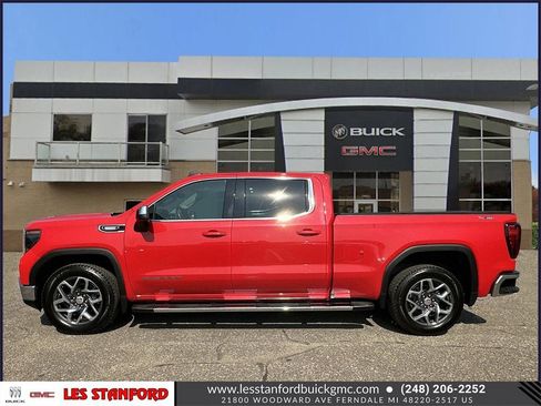 Used 2023 GMC Sierra 1500 SLE w/ X31 Off-Road Package image 2