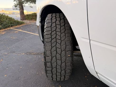 Used 2018 RAM 1500 Big Horn image 28