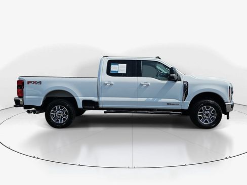 Used 2024 Ford F250 Lariat w/ FX4 Off-Road Package AWD/4WD image 5