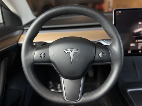 Used 2022 Tesla Model 3 Long Range AWD/4WD image 21