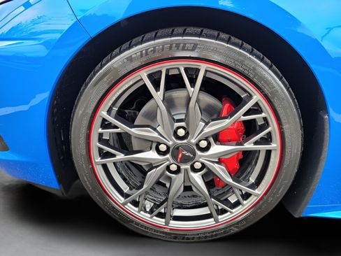 New 2026 Chevrolet Corvette Stingray Convertible w/ 1LT image 31