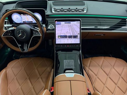 Used 2026 Mercedes-Benz Maybach S 680 S 680 4MATIC Sedan 4D image 2