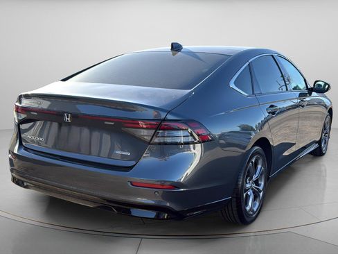 Used 2024 Honda Accord EX-L image 17