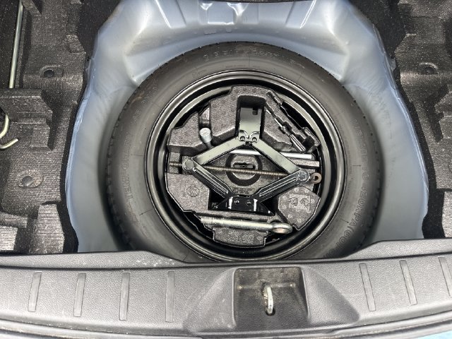 Used 2017 Subaru Forester 2.5i Premium AWD/4WD image 21