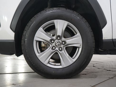 Used 2023 Toyota RAV4 LE image 22