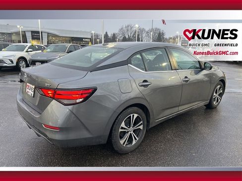 Used 2023 Nissan Sentra SV image 4