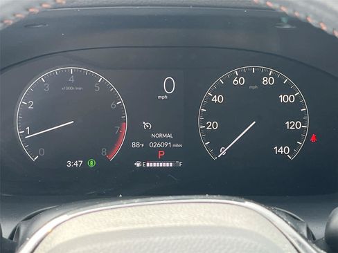 Used 2024 Honda HR-V Sport image 32