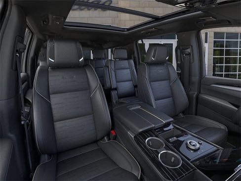 New 2026 Cadillac Escalade ESV Sport w/ LPO, ONYX Package image 16