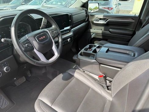 Used 2025 GMC Sierra 1500 SLT AWD/4WD image 15