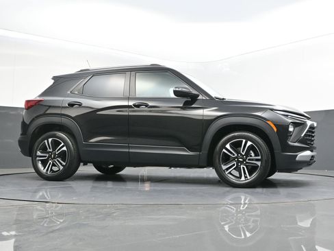 Certified 2024 Chevrolet TrailBlazer LT FWD image 42